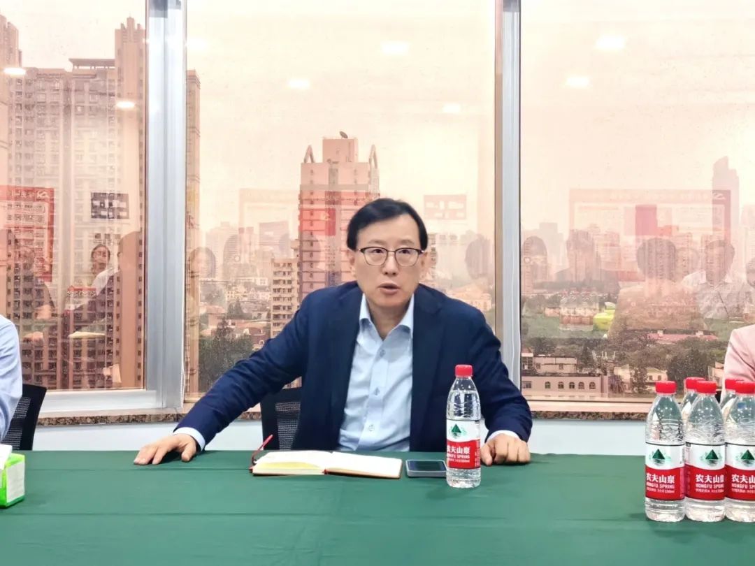 动态 | 星空娱乐评估年中事情座谈会顺遂举行